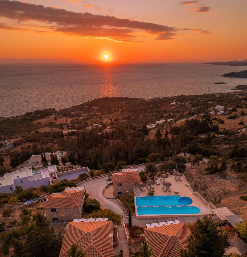 Strofilia Authentic Villas Skinária Exteriör bild