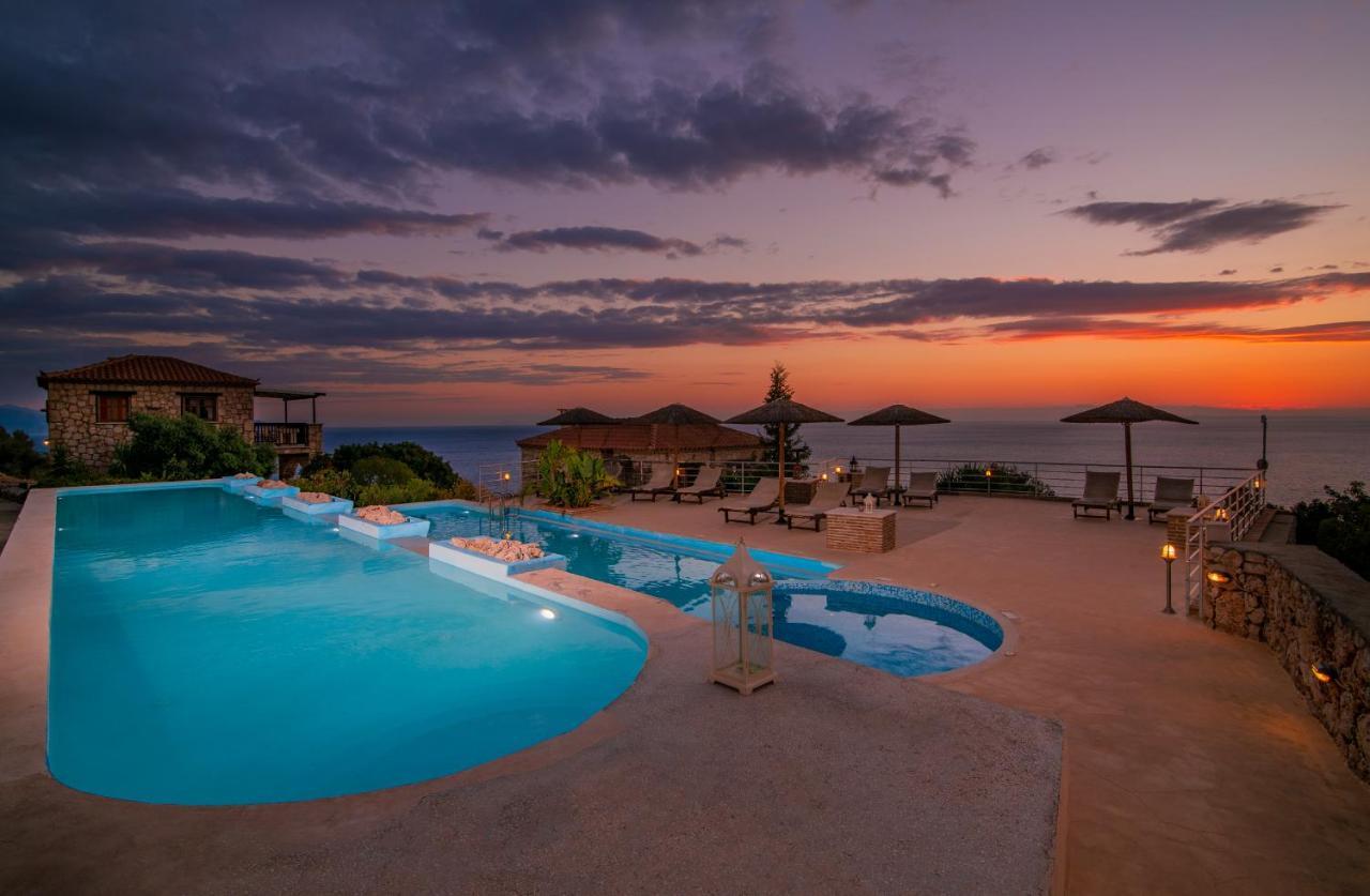 Strofilia Authentic Villas Skinária Exteriör bild