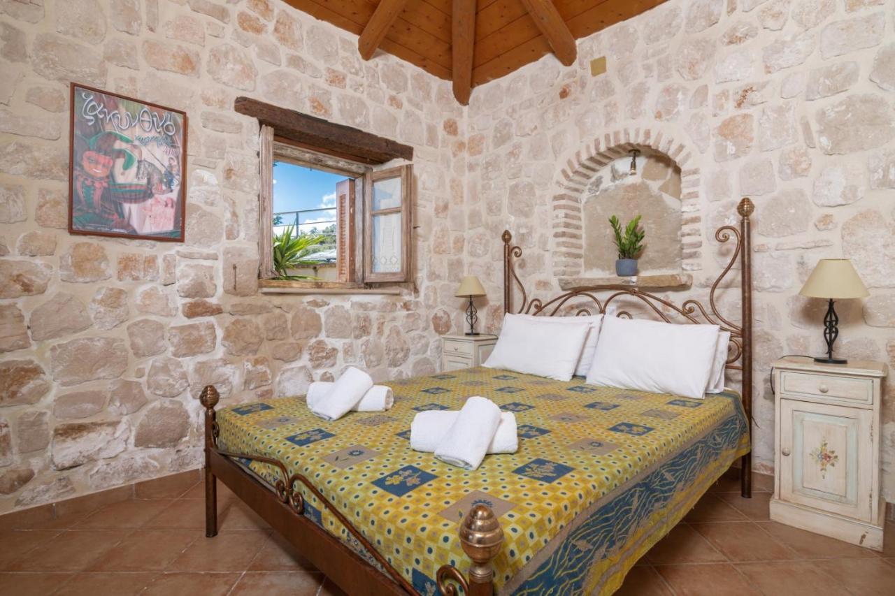Strofilia Authentic Villas Skinária Exteriör bild