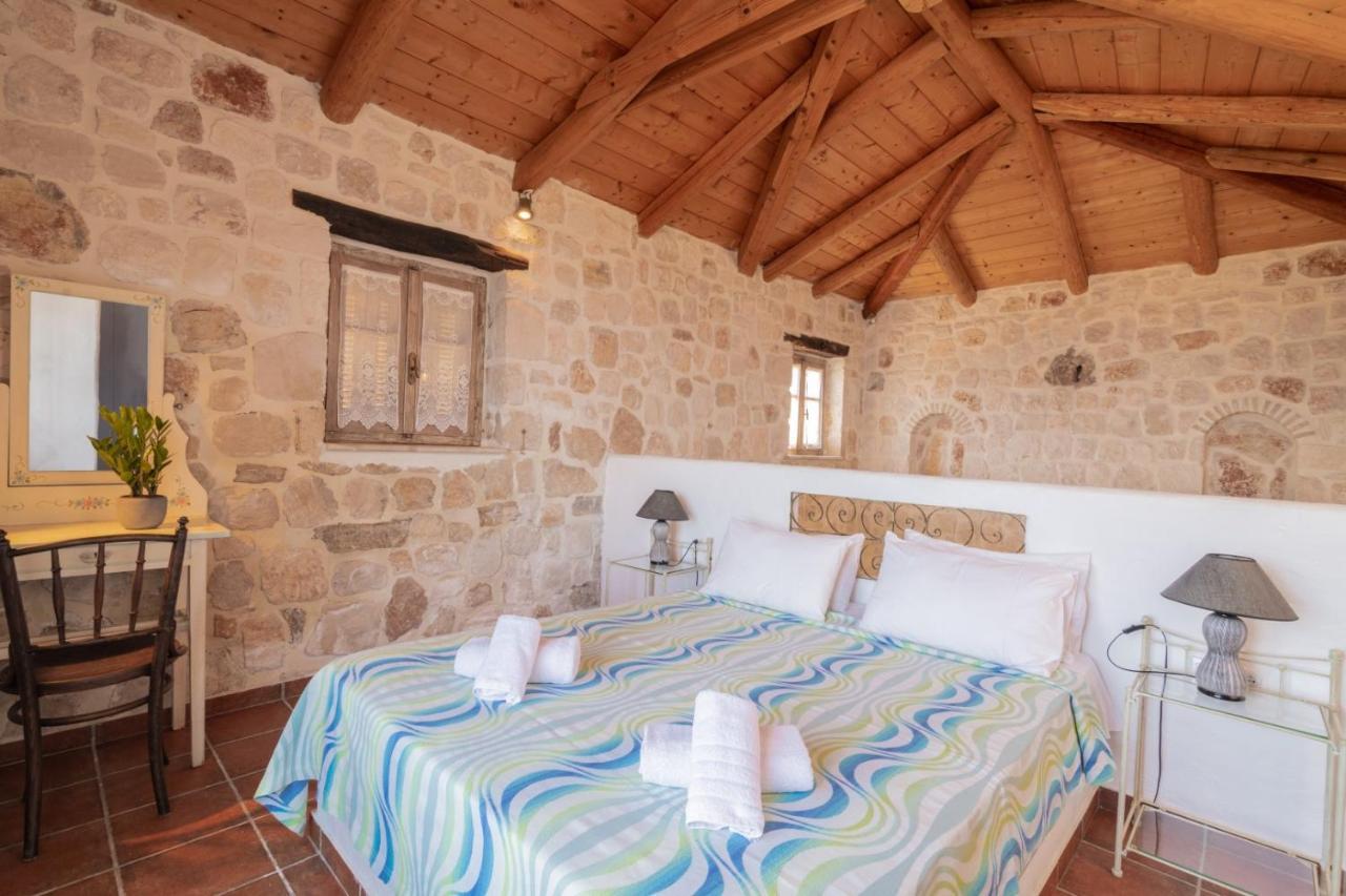 Strofilia Authentic Villas Skinária Exteriör bild