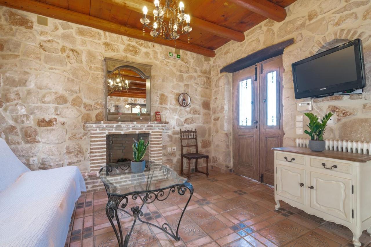 Strofilia Authentic Villas Skinária Exteriör bild