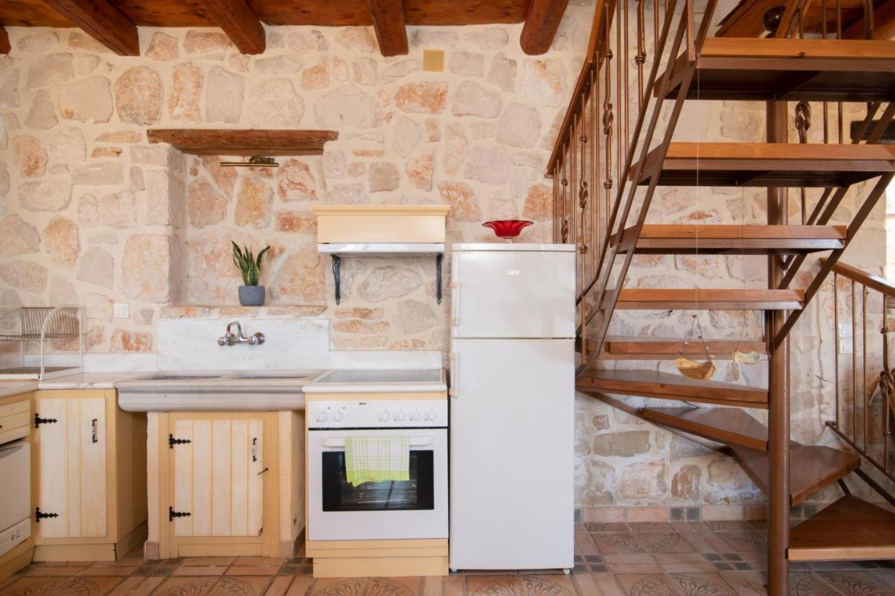 Strofilia Authentic Villas Skinária Exteriör bild